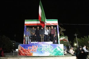حضور جمعی از خانواده دو و‌ میدانی در پویش پرچمداران ایران و تجمعات فرهنگی
