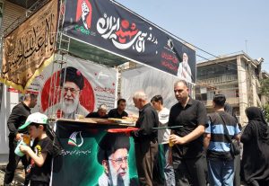 همزمان با برگزاری آیین تشییع پیکر رهبر شهید ایران صورت گرفت/ خدمت رسانی مسئولین فدراسیون دو و میدانی در مسیر وداع